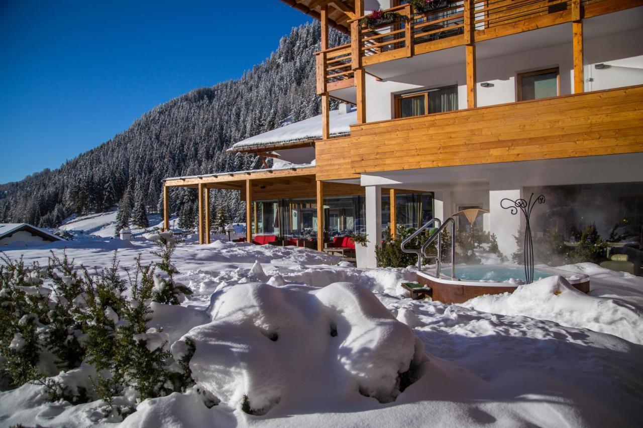 Hotel Welponer Selva di Val Gardena Exterior foto